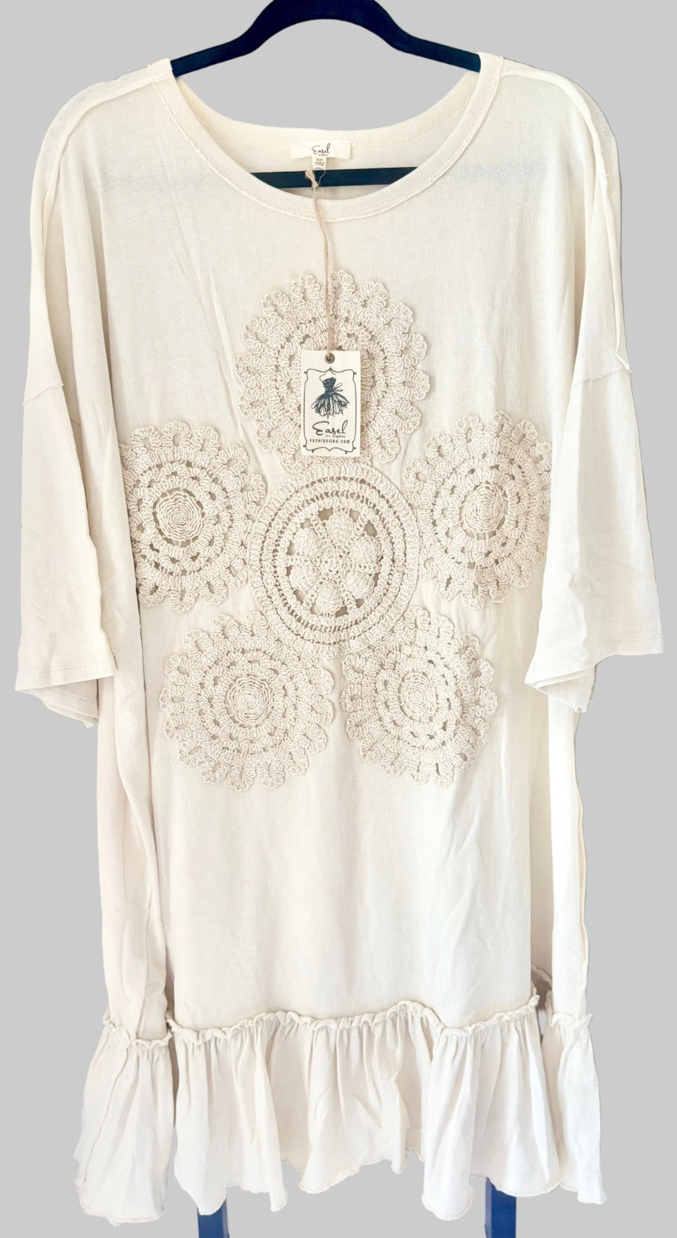 Easel Bohemian Crochet Medallion Tunic – Ivory Cream